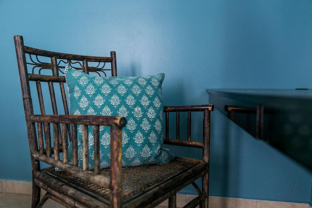 Superior One-Bedroom Apartment