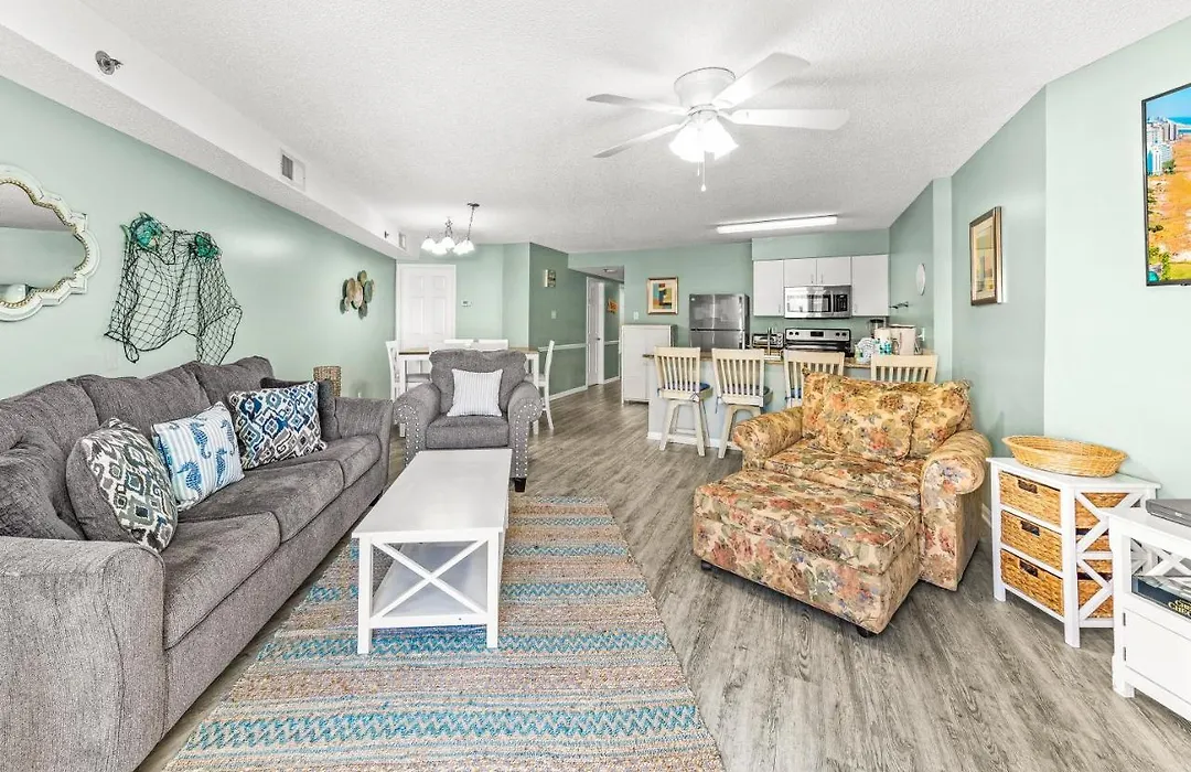 Tradewinds Unit 406-1