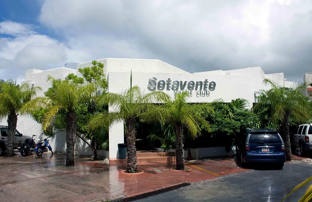 Sotavento Hotel & Yacht Club-1