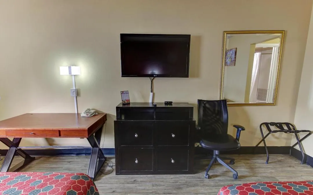 Econo Lodge Virginia Beach Town Center-1