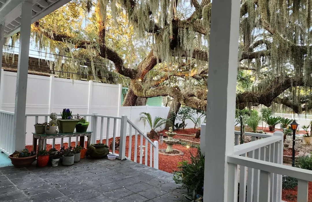 Tybee Island Inn Bed & Breakfast-1