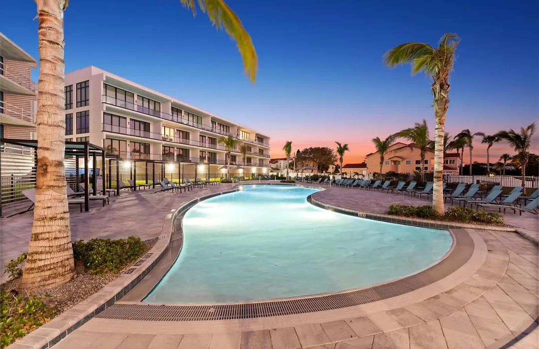 Harbor Island Beach Club, Homes By Villatel-1