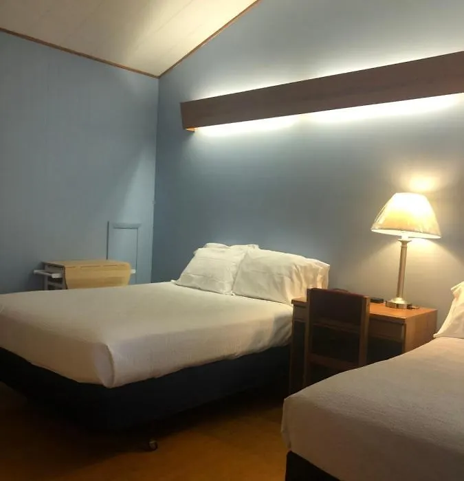 Executive Motel-1