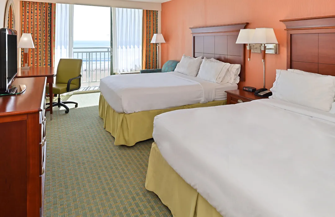 Holiday Inn Express & Suites Va Beach Oceanfront By Ihg-1