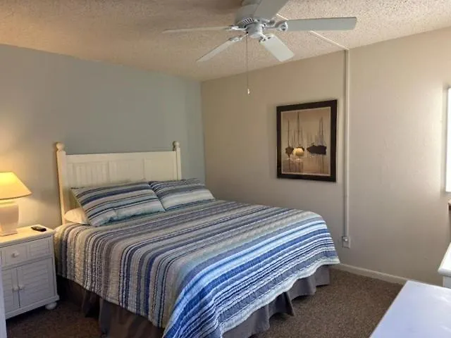 Treasure Island Beach Club 727-360-7096-1