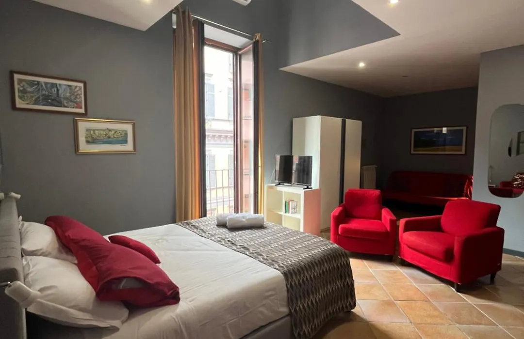 Naples Luxury Suites B&B-1