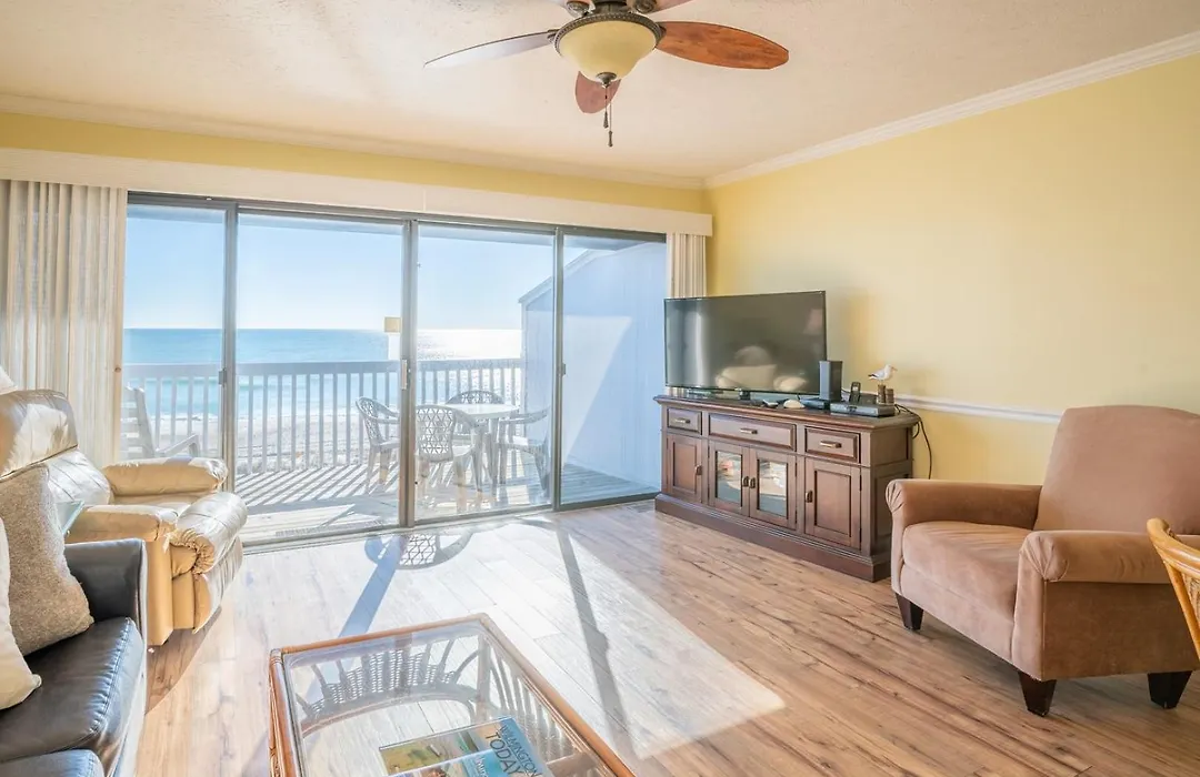 Oceanfront Condo With Pool - Walk To The Tiki Bar-1