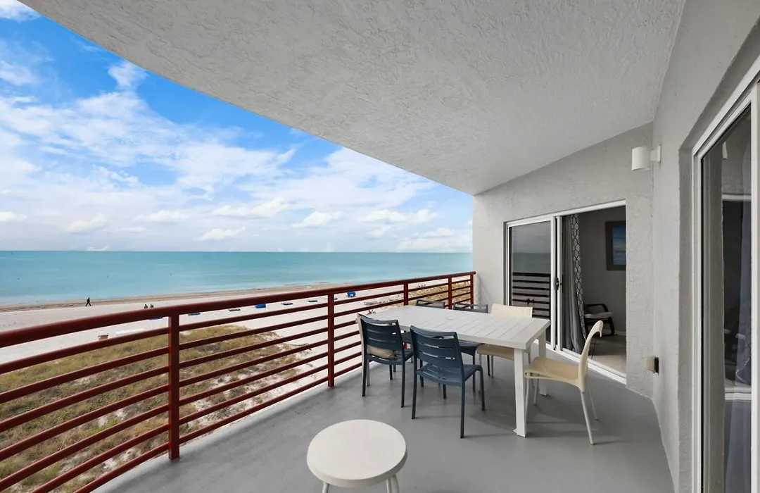 3Br Luxury 1400 Sq Ft - Oceanfront - Crimson #301-1