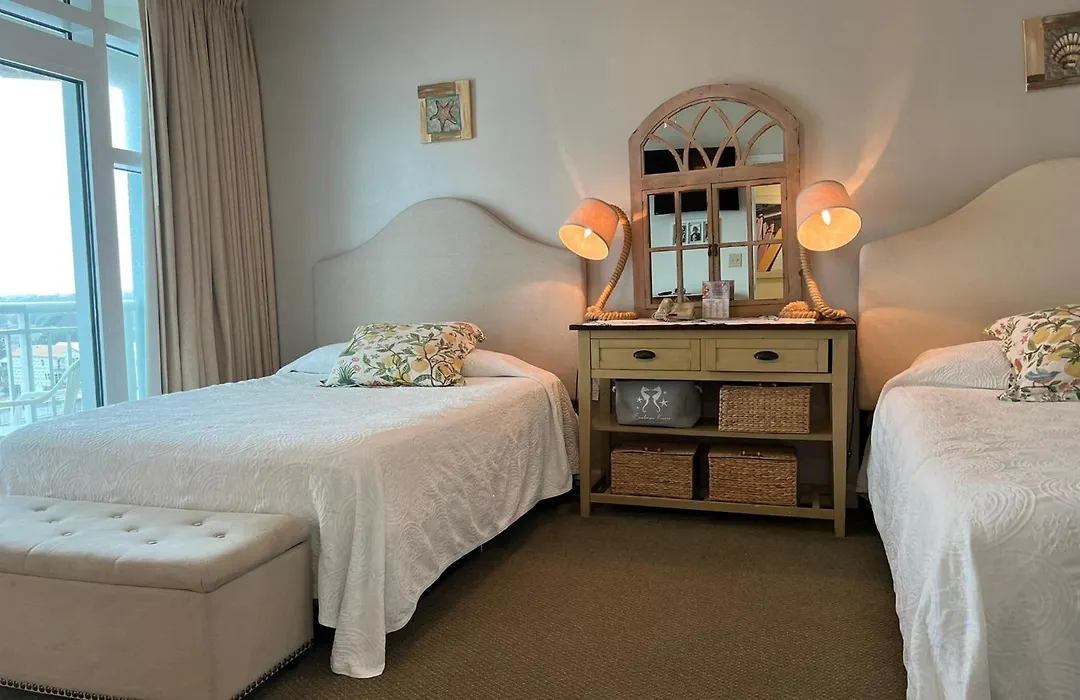 2501 S Ocean Blvd, 0811 - Ocean Front Sleeps 6-1