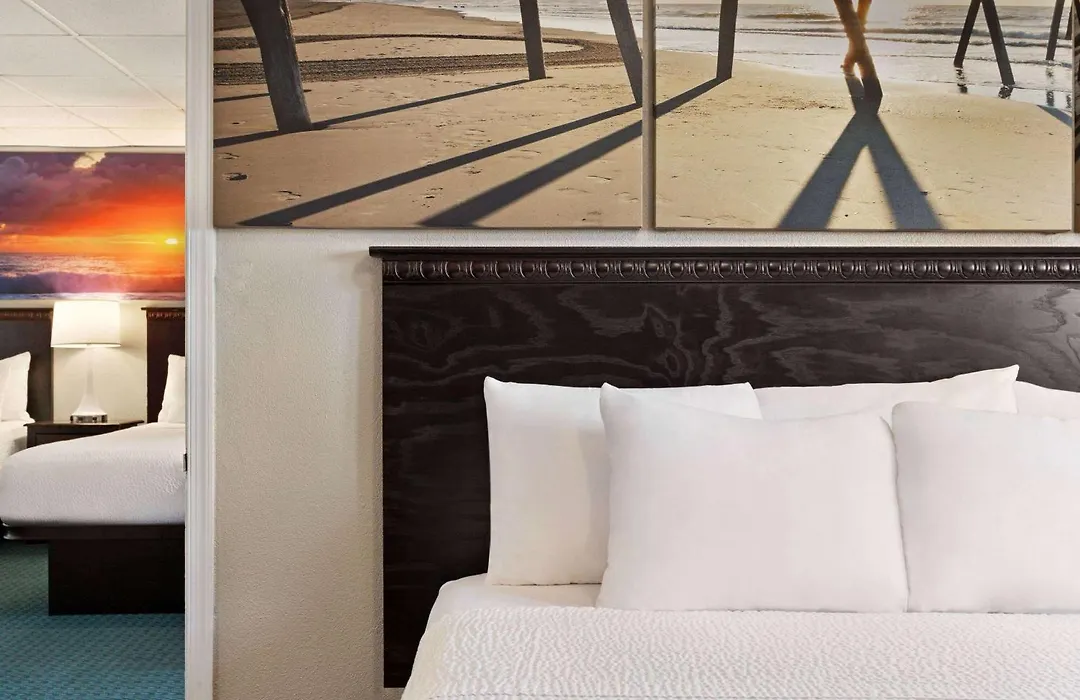 Days Inn By Wyndham Ocean City Oceanfront-1