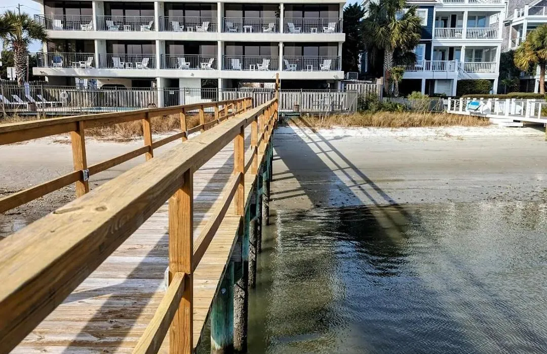 Harbor Inn-1