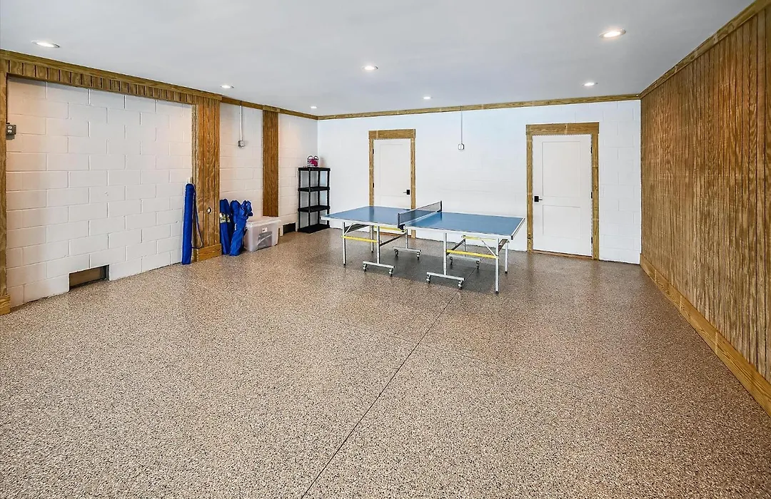 3 Singleton Beach - Oceanfront Estate, Private Pool, Elevator, Free Activities Included-1