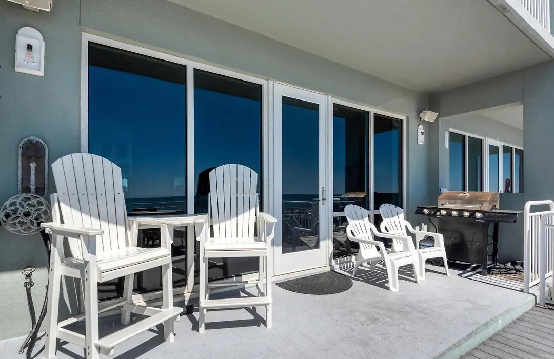 White Sands 451- Beach Dreams-1