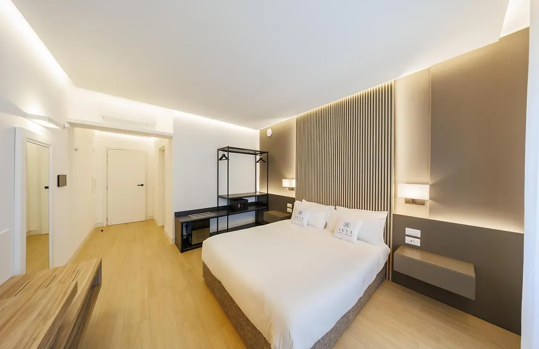 Arya Guest House-1