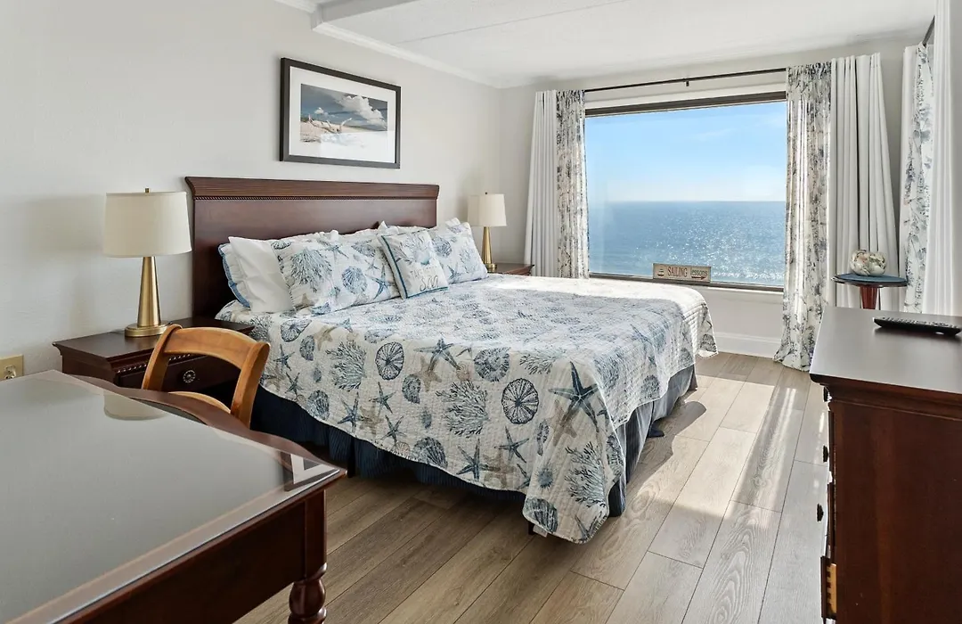 Oceanfront 2-Bedroom Condo At Marigot Beach-1