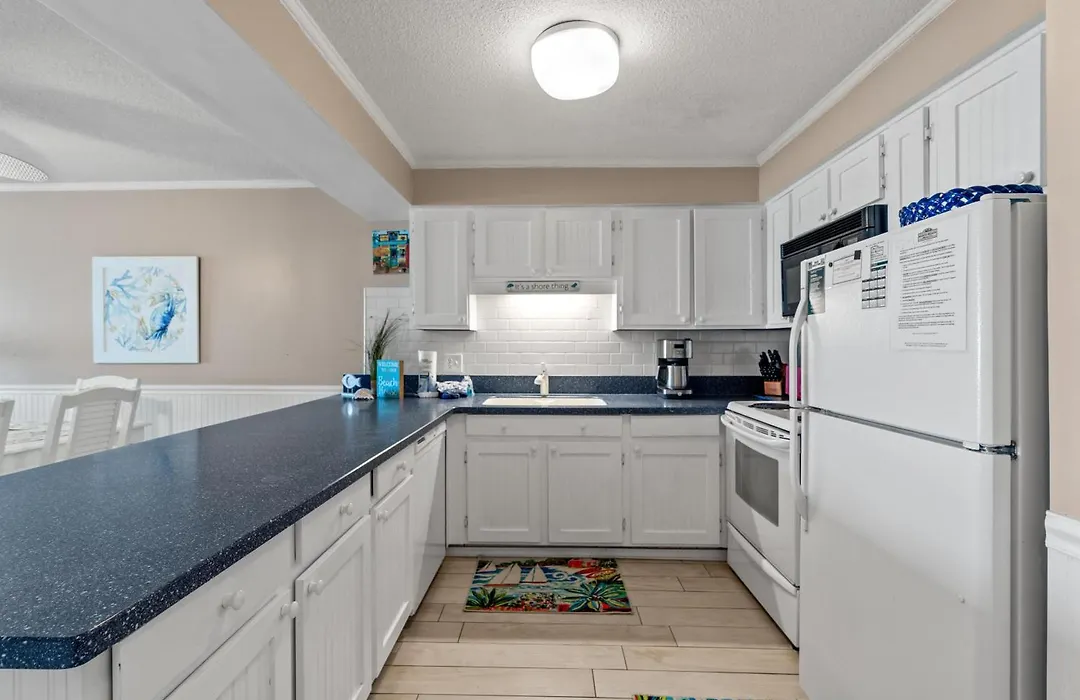 Tidemaster 905 - Oceanfront - Ocean Drive Section-1