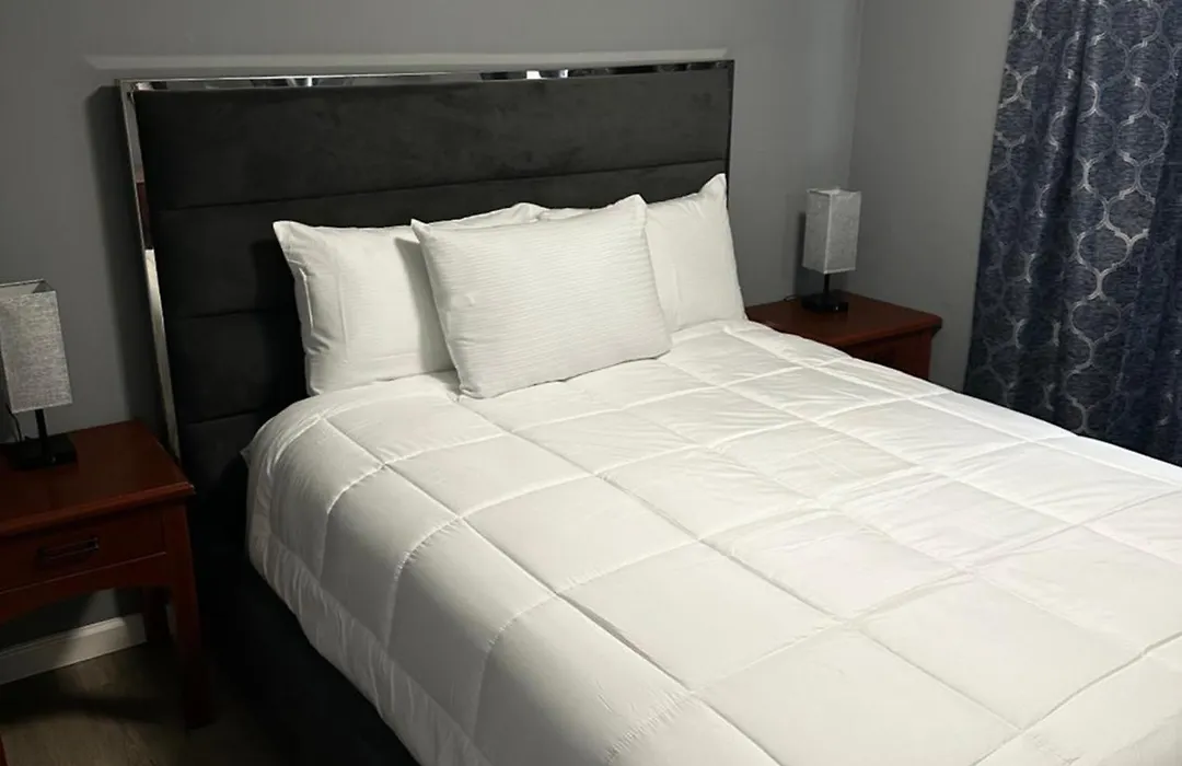 Atlantic Breeze Motel & Apartments-1