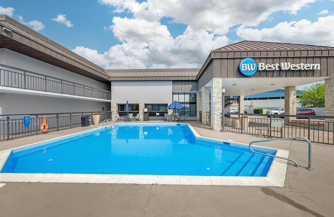 Best Western Center Inn-1
