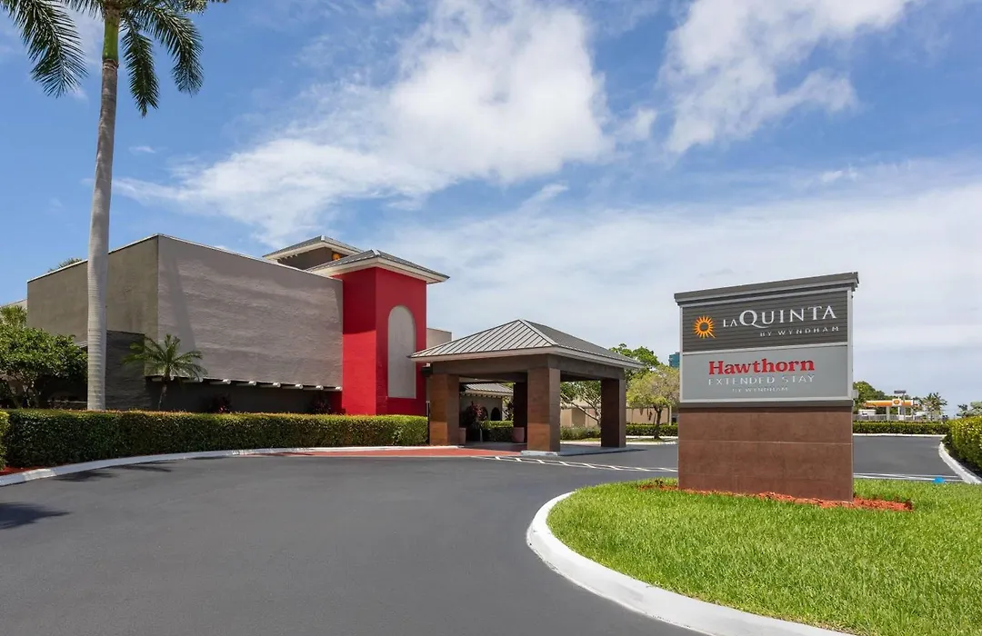 La Quinta By Wyndham Ft Lauderdale Cypress Creek-1