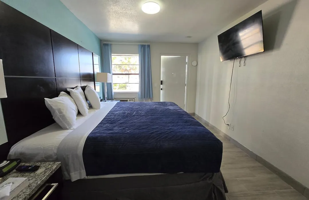 Coral Motel - Across From Public Beach Access-1