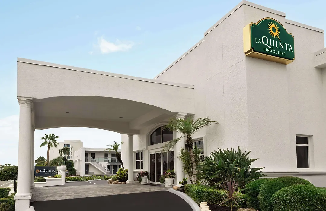 La Quinta By Wyndham Oceanfront Daytona Beach-1