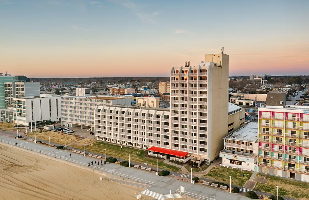 Ocean Sands Resort, Oceanfront, Virginia Beach By Vacatia-1