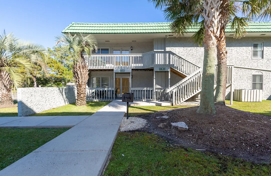 Country Club Villas-1