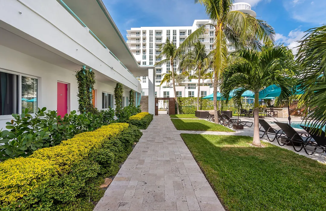 Nobleton Hotel-1