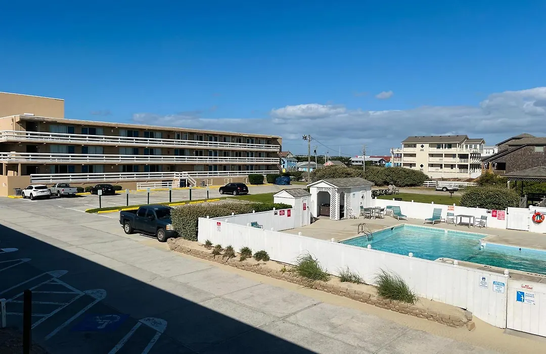 Mariner Inn And Suites-1