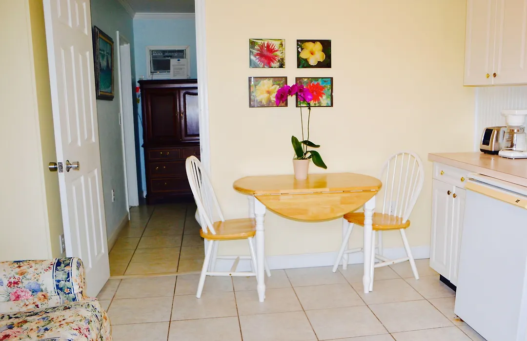 Sea Turtle Inn-1