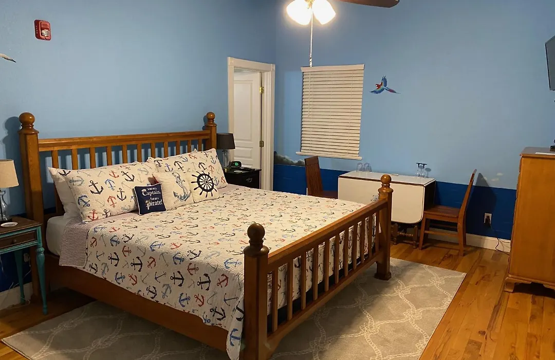 Anchor Inn Nsb Bed And Breakfast-1