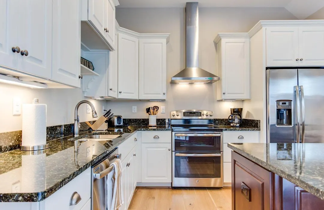 412B The Chesapeake House-1