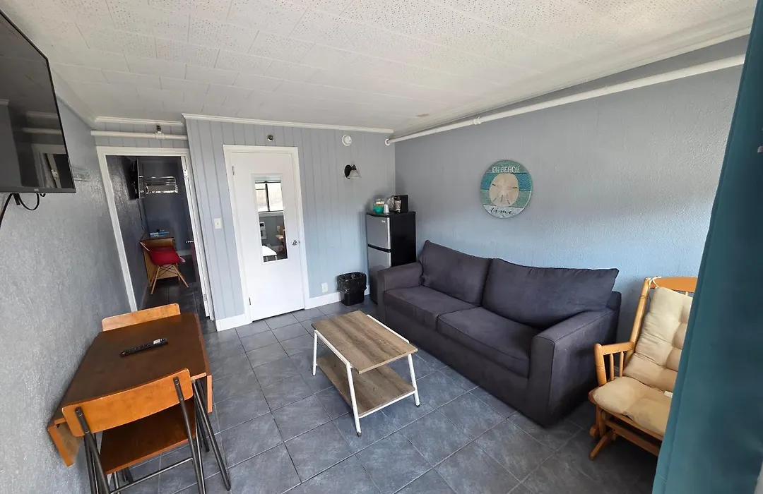 Seagrass Inn-1