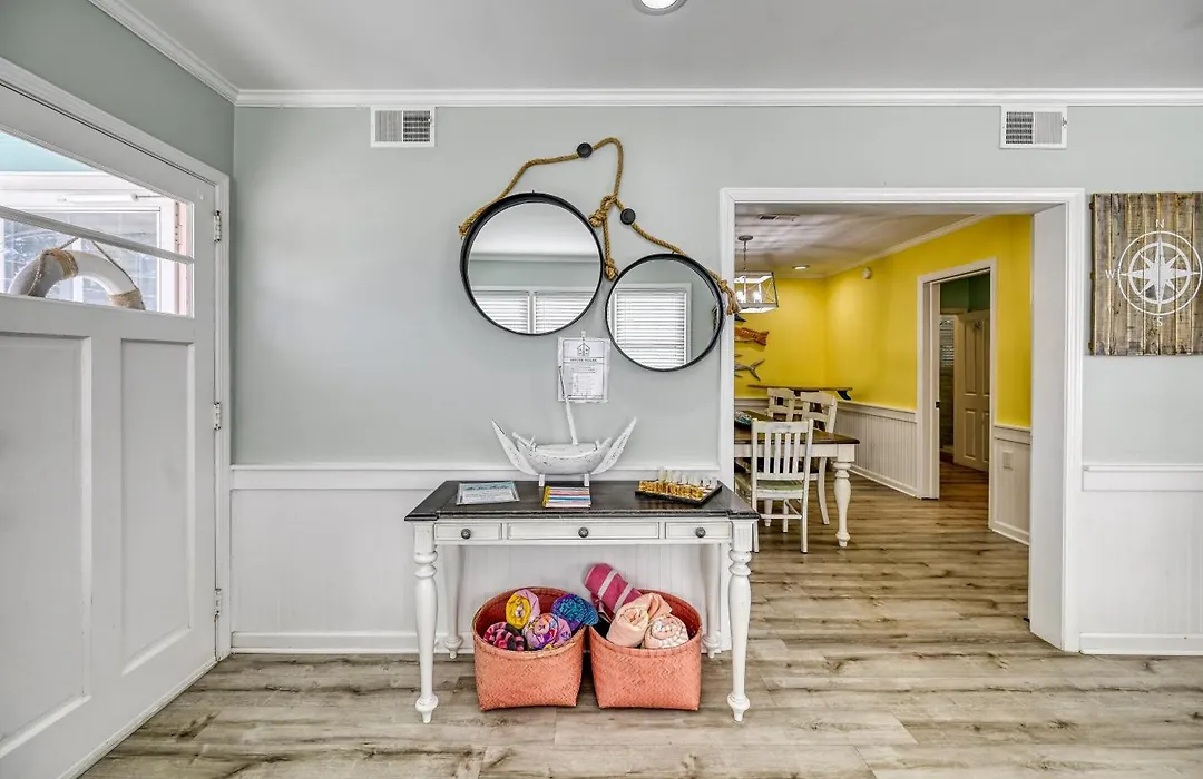 “The Sea Shanty" Classic Beach Cottage - Mins To Cb Boardwalk And Beach Access-1