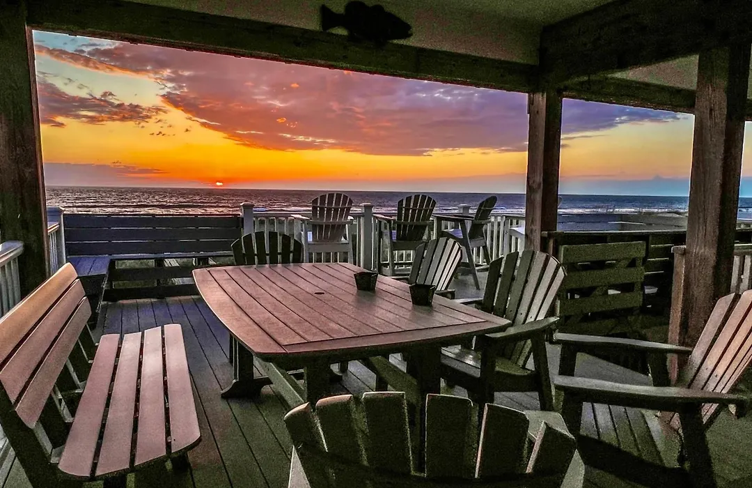 T.L. Sea - Kdh Mp 6, Oceanfront, Ocean View, Rec Room, Spacious Decks, Private Walk To Beach-1