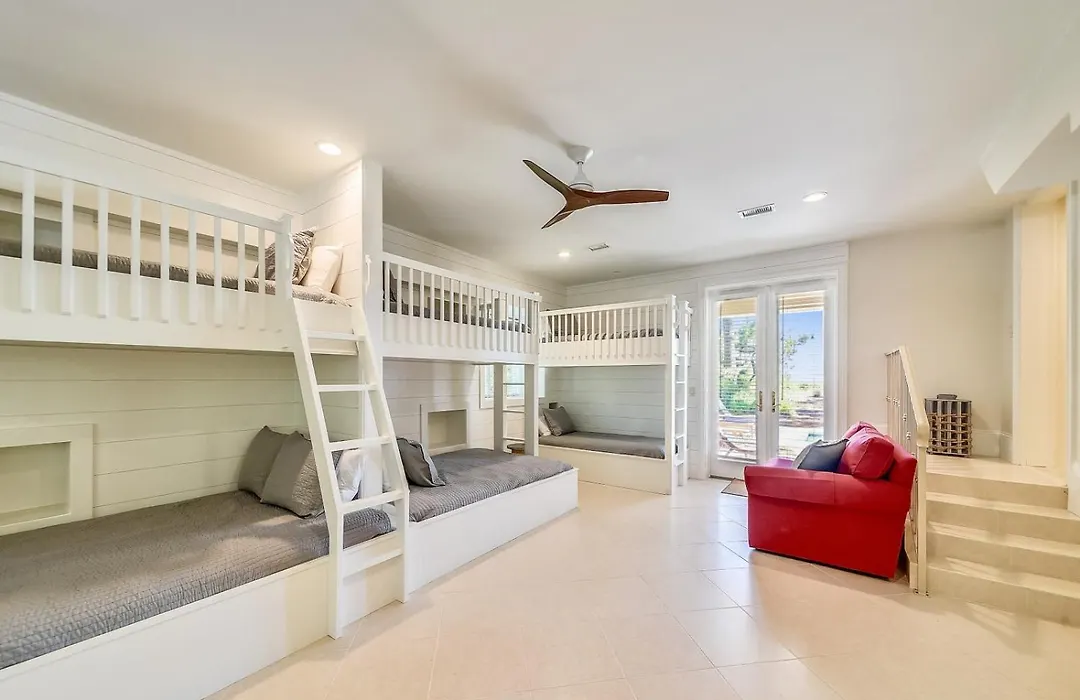 9 Laurel Lane-1