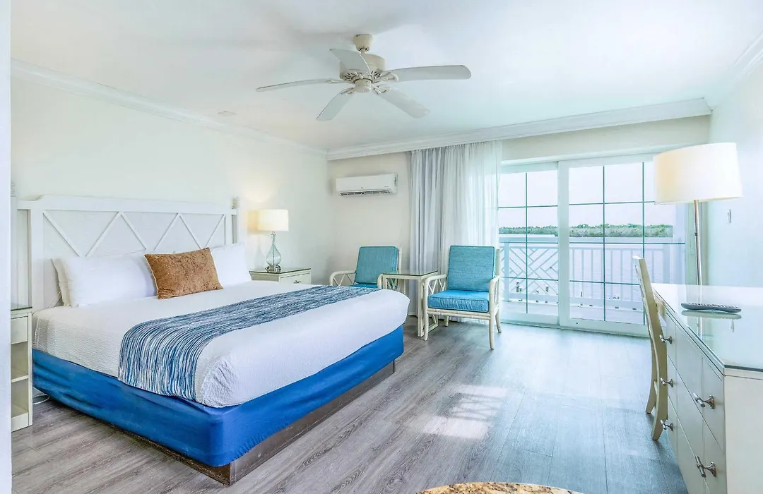 Tween Waters Island Resort & Spa-1