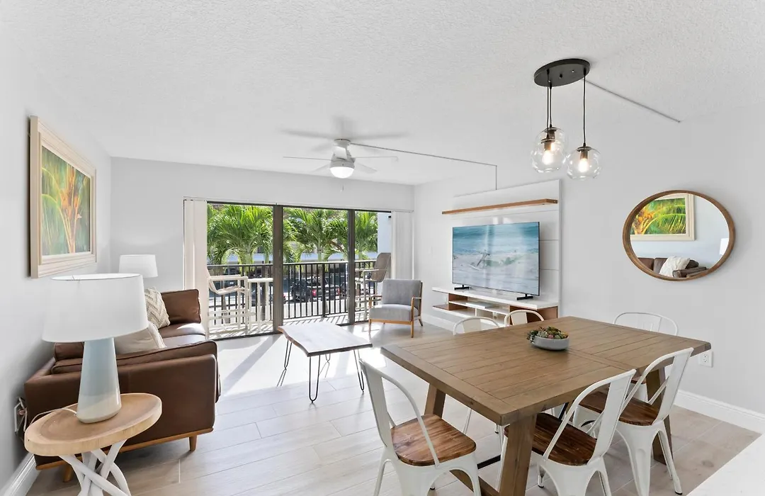 Chateau By The Sea - Cocoa Beach Oceanfront Pet-Friendly Condos With Rooftop Deck & Heated Pool-1