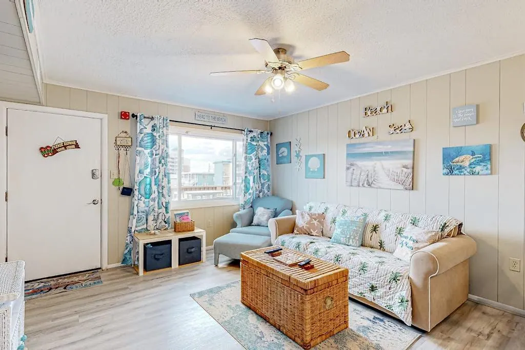 Sea Loft 303-1