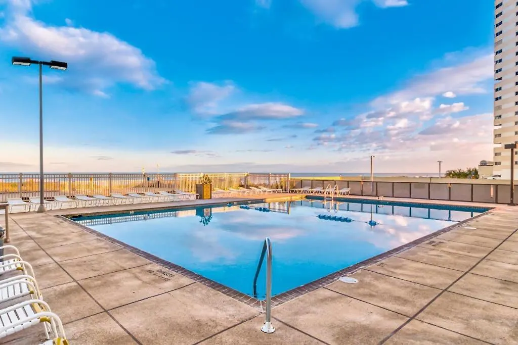 Golden Sands 1208-1