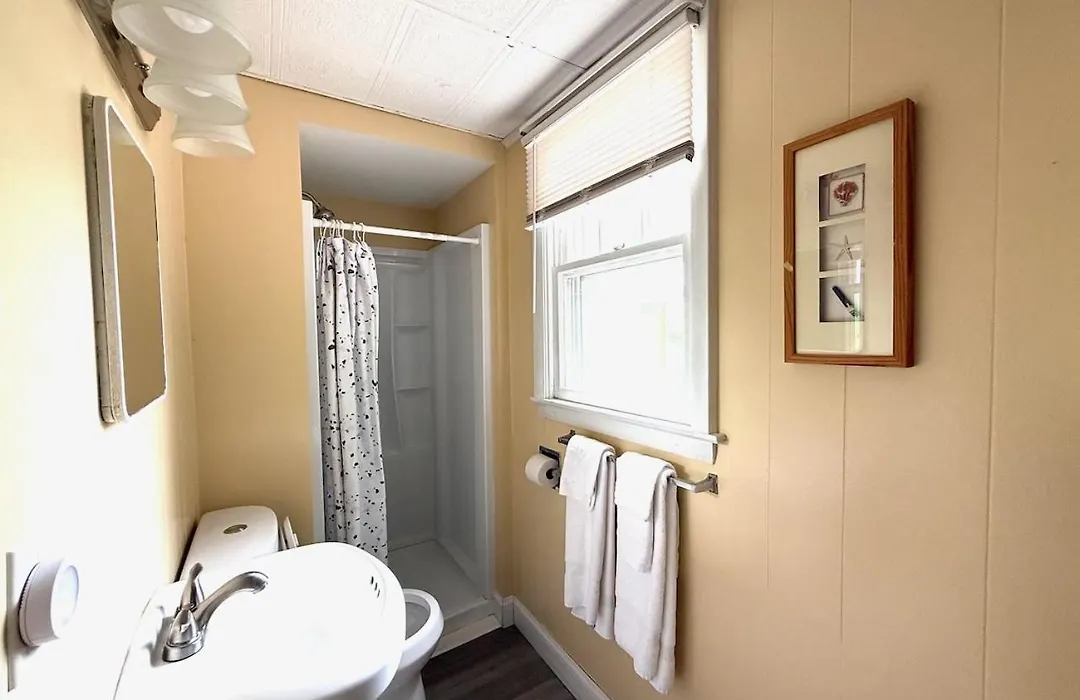 Crosswinds Motel-1