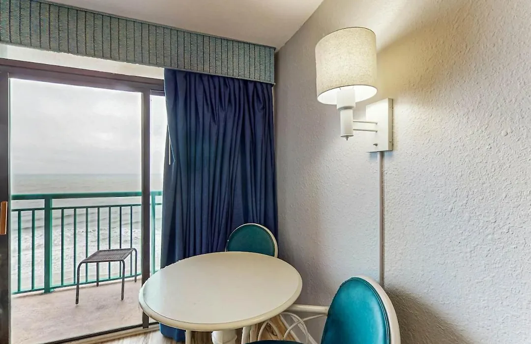 Sandcastle South 1102-1
