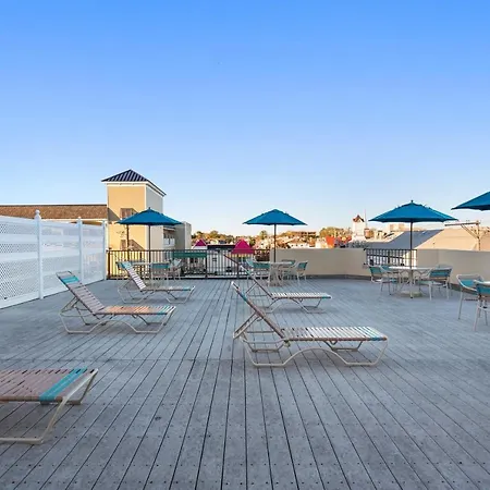 Brighton Suites Hotel-3