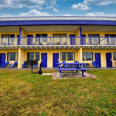 Sandals Inn-2
