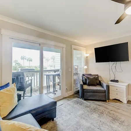 Sea Cabin 121-B-3