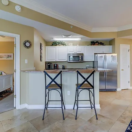 Updated Granite Stainless Steel New Tile Bikes & Beach Gear Included-2