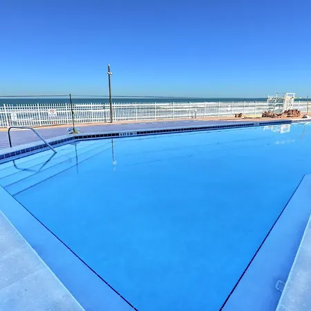 Harbour Beach Resort-2
