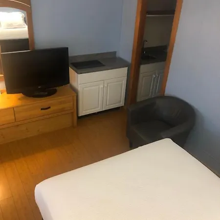 Executive Motel-2