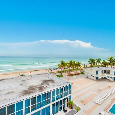 Oceanfront Loft At Castle Beach Club -M15-3