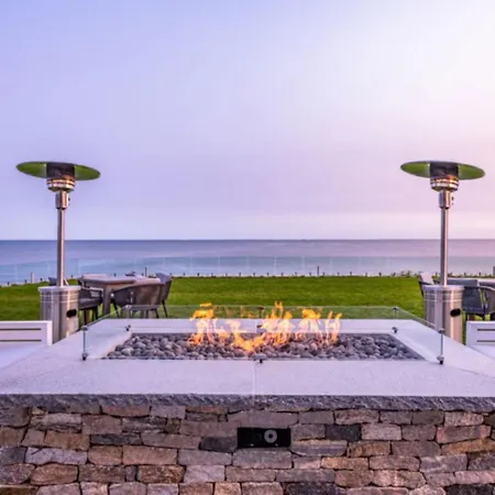Pelham House Resort-3